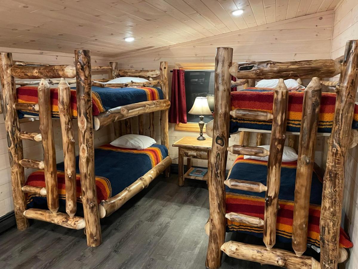 Hotel Adirondack Lake Cabins Indian Lake Zewnętrze zdjęcie